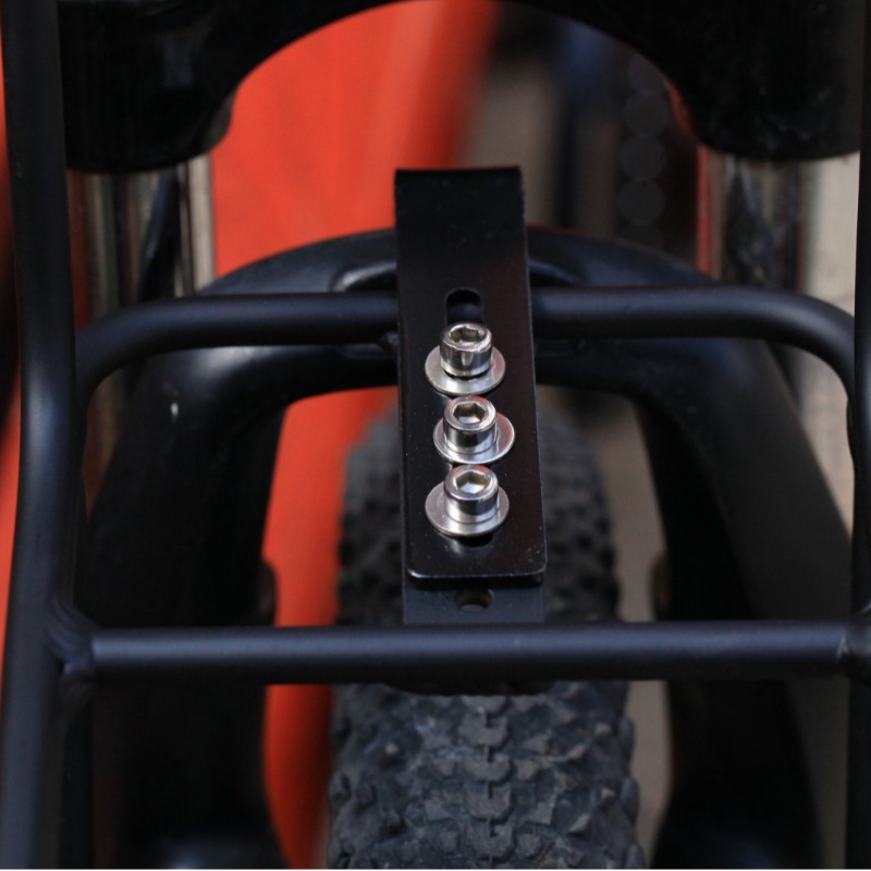 Uniwersalny bagażnik rowerowy  – Mountain Biking Accessories recenzja i cena
